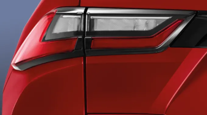 <b>FULL LED REAR LAMP</b>