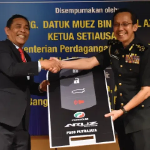PERODUA ARUZ ENTERS GOVERNMENT SECTOR WITH 55 UNITS DELIVERED TO KPDNHEP