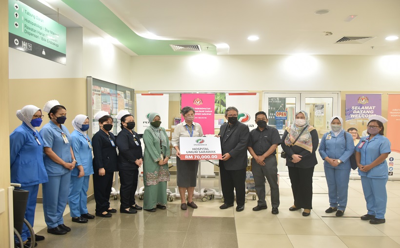 Perodua contributes medical equipment to Sarawak General Hospital